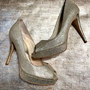 Michael Kors Evening Silver Glitter Platform Open Toes Shoes - Size 7M